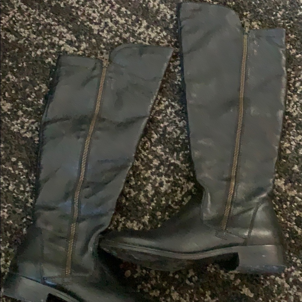Black Steve Madden size 7.5 boots